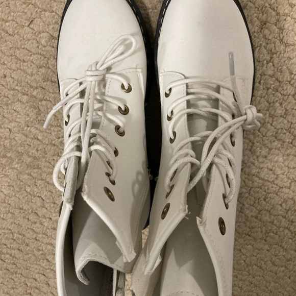 White Combat Boots Size 8 - Picture 5 of 8